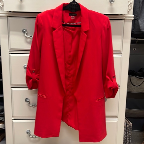 Red long blazer by Renaur, size 4 - Picture 1 of 2